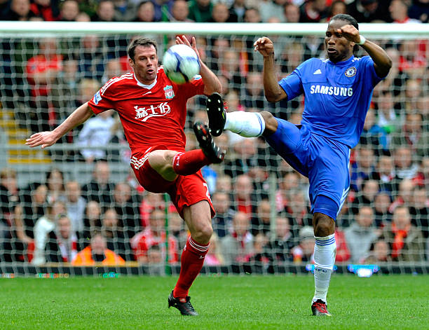 中巴足球俱 中巴足球俱