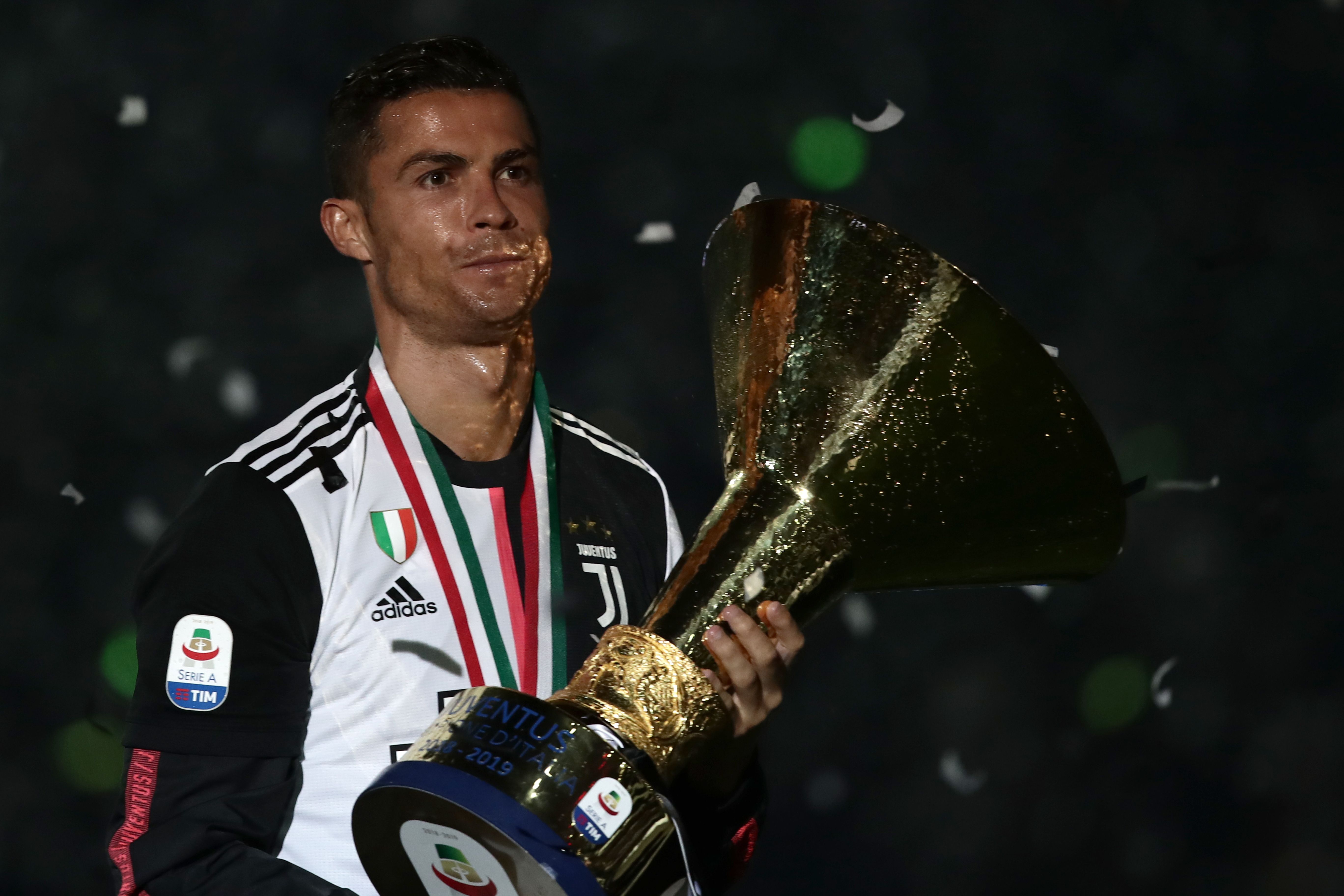 不仅帮助他 不仅帮助他