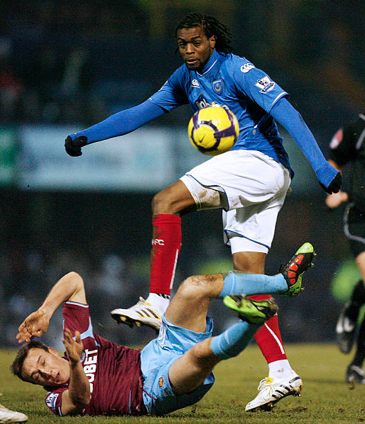 的中场球员 的中场球员